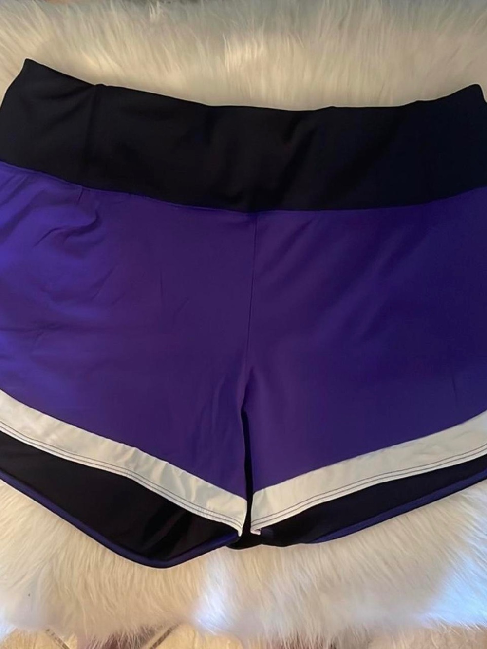 Athleta Women's Purple Run with It shorts